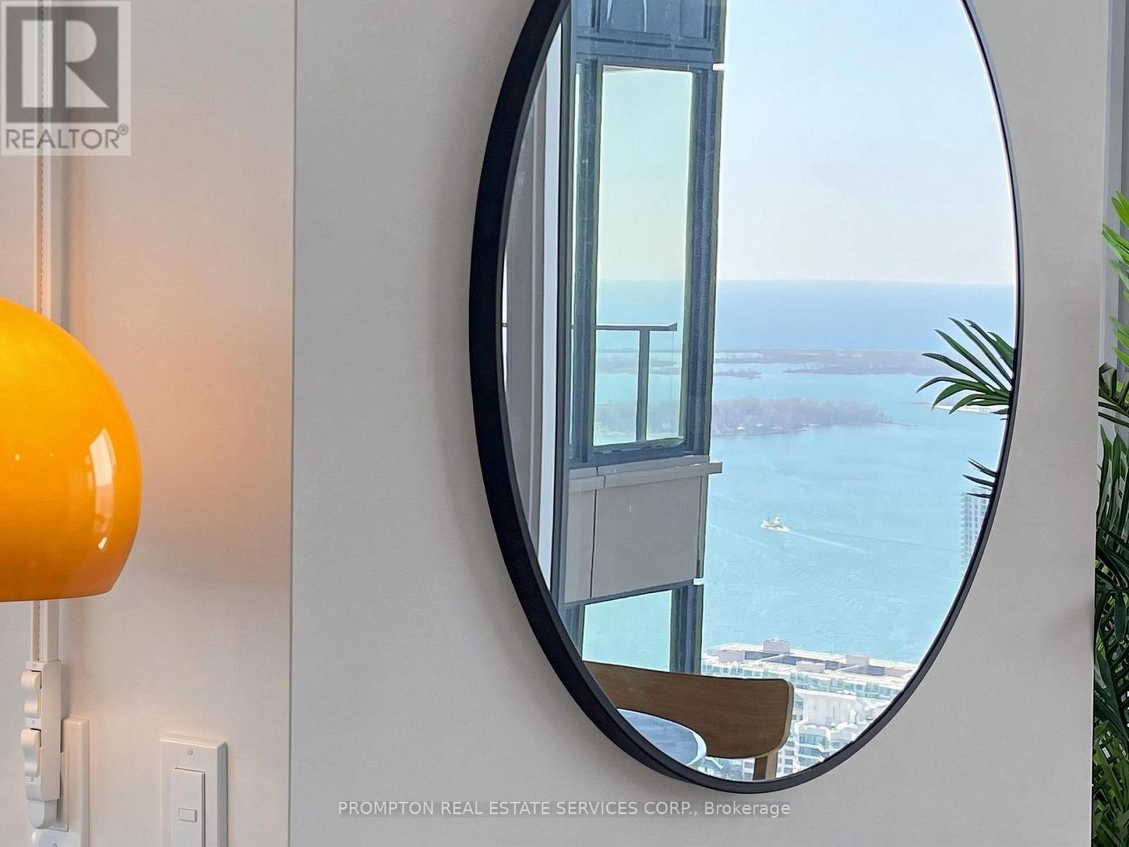 7203 - 3 Concord Cityplace Way, Toronto, Ontario  M5V 0X4 - Photo 22 - C12983766