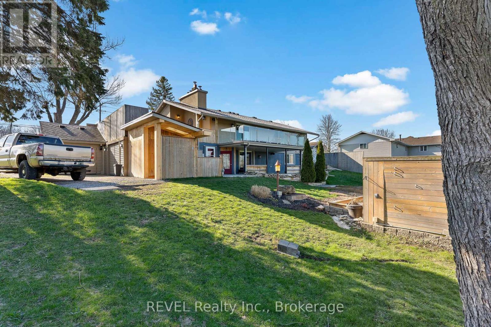 955 Ridge Road N, Fort Erie, Ontario  L0S 1N0 - Photo 37 - X12981136