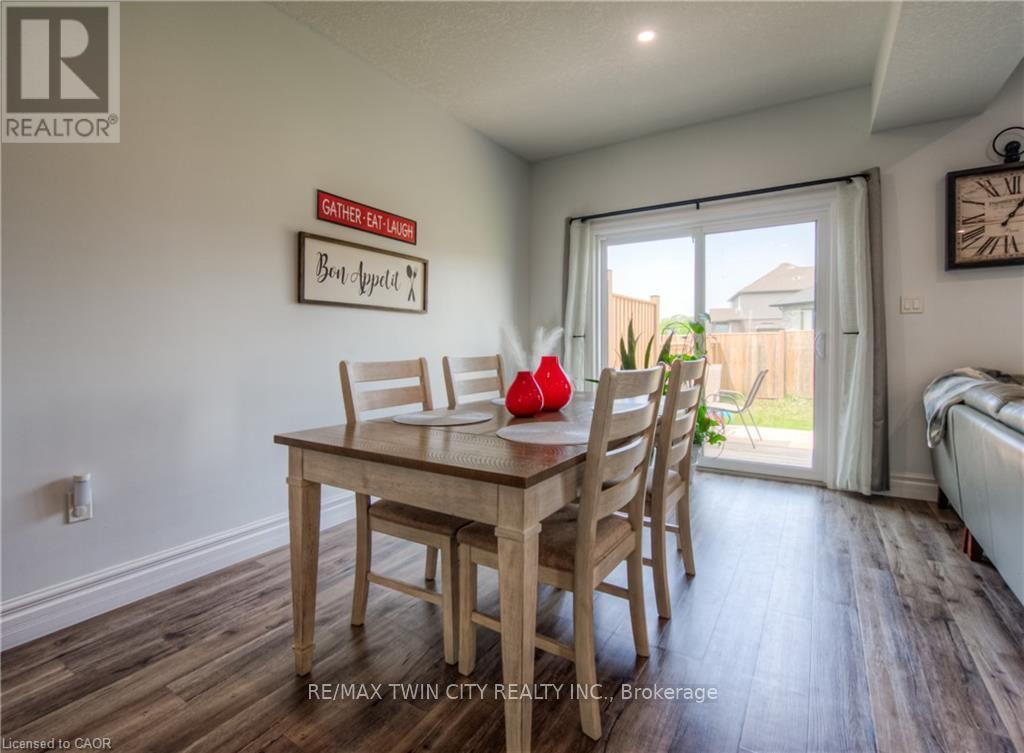 741 Hollinger Avenue, North Perth, Ontario  N4W 0J3 - Photo 12 - X12803864