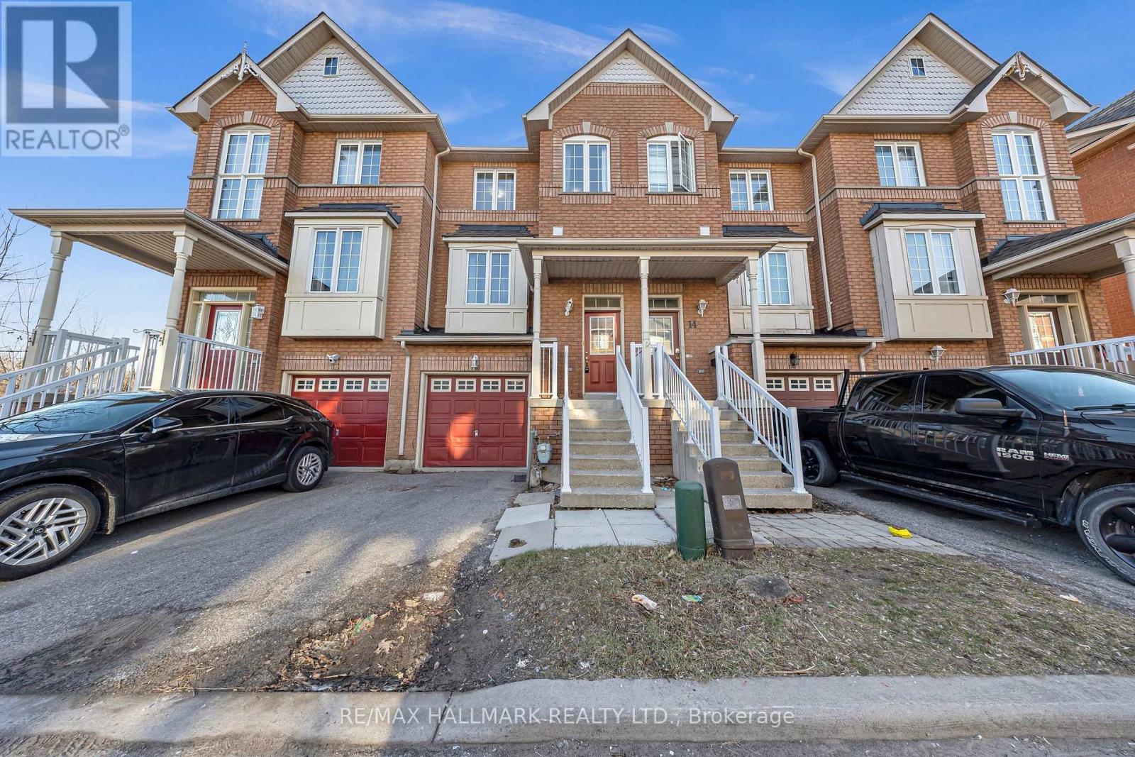 16 Boone Lane, Ajax, Ontario  L1S 7S3 - Photo 2 - E12983484