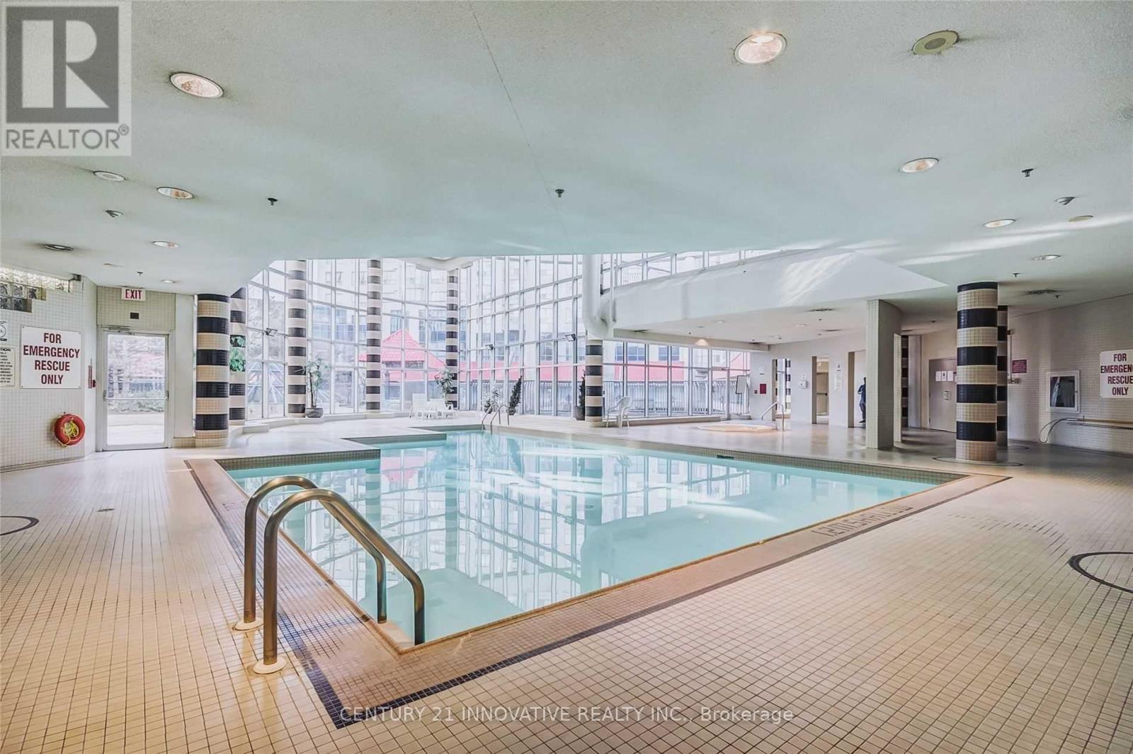 503 - 2550 Lawrence Avenue E, Toronto, Ontario  M1P 4Z3 - Photo 4 - E12983700