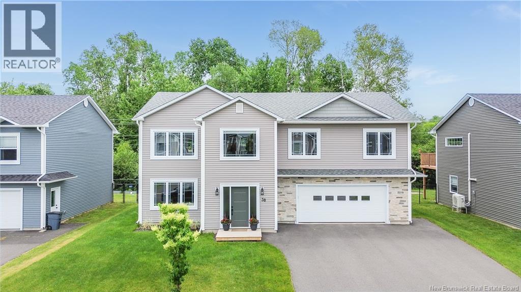 38 Doherty Drive, Oromocto, New Brunswick  E2V 0M1 - Photo 1 - NB136920