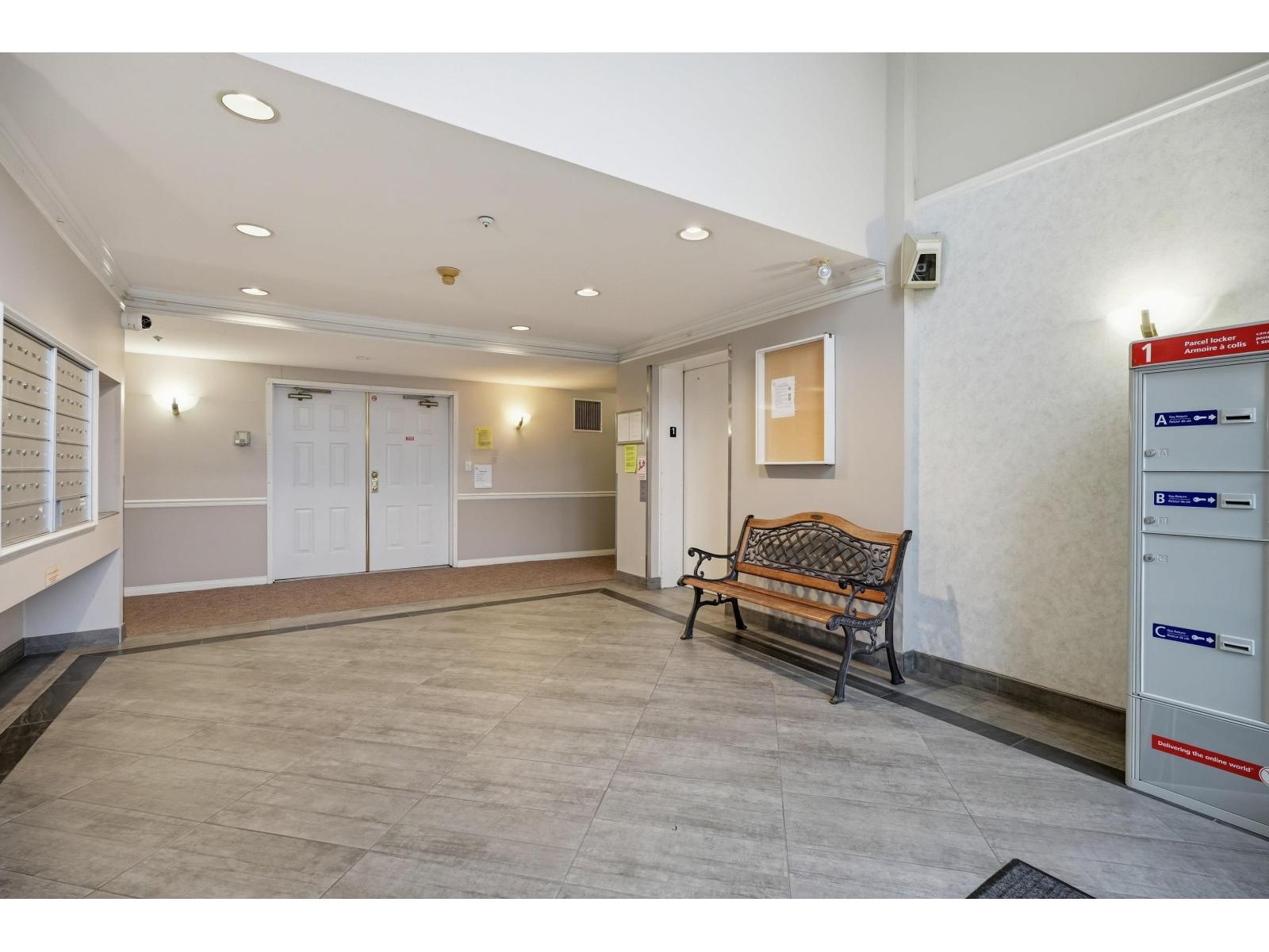 308 12155 75a Avenue, Surrey, British Columbia  V3W 1B9 - Photo 5 - R3099046