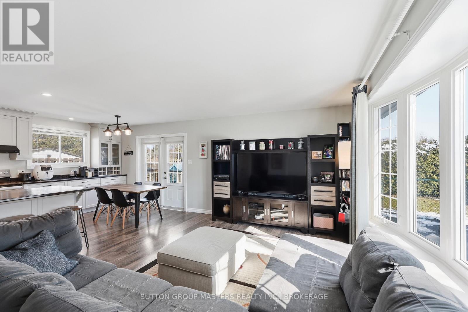 745 Louis Street, Kingston, Ontario  K7M 6M7 - Photo 29 - X12983740