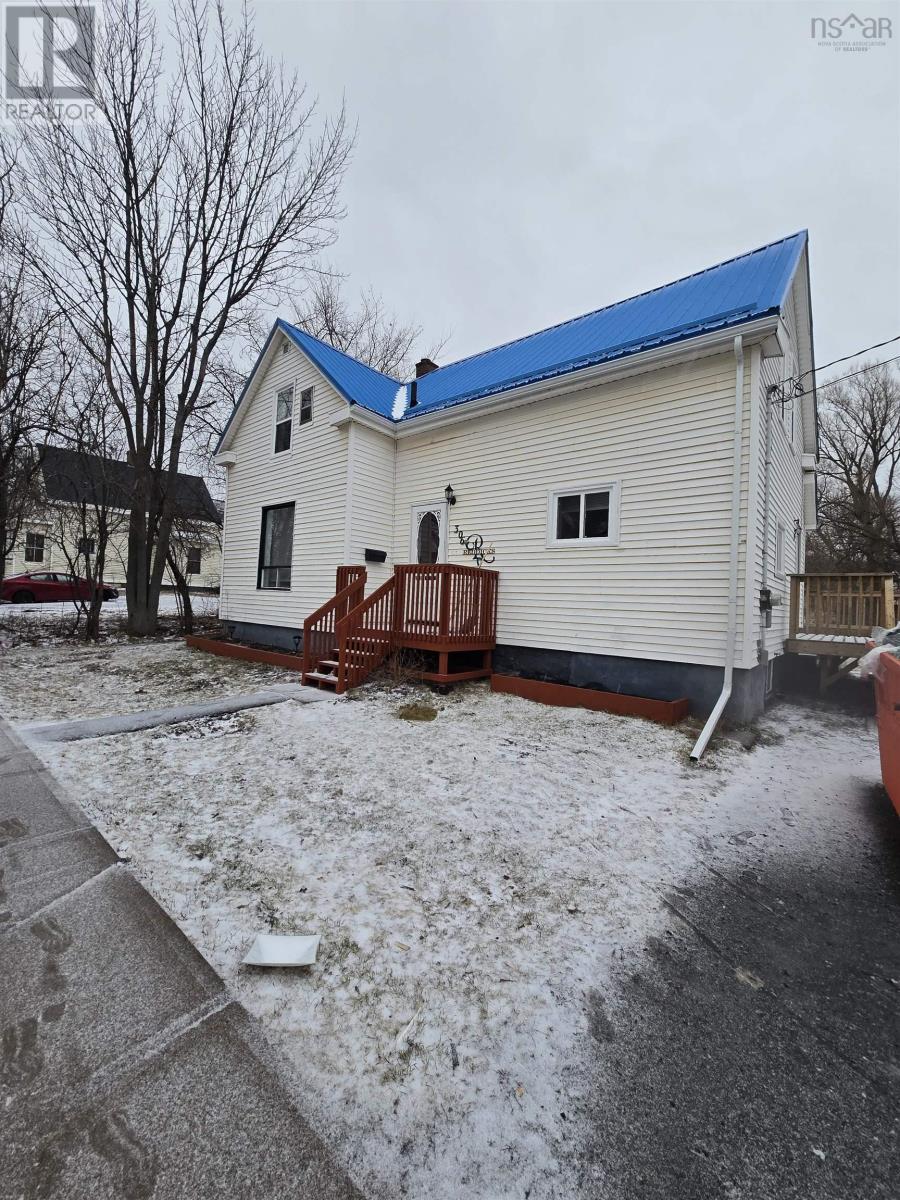 306 Frederick Street, New Glasgow, Nova Scotia  B2H 3N8 - Photo 4 - 202606314