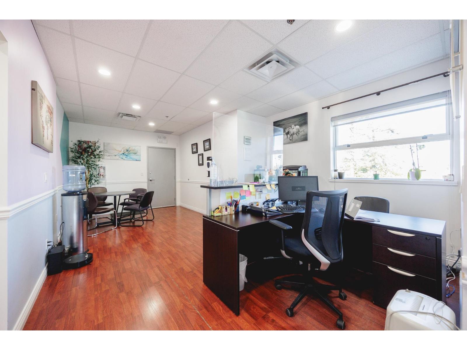 301 8268 120 Street, Surrey, British Columbia  V3W 3N4 - Photo 4 - C8077695