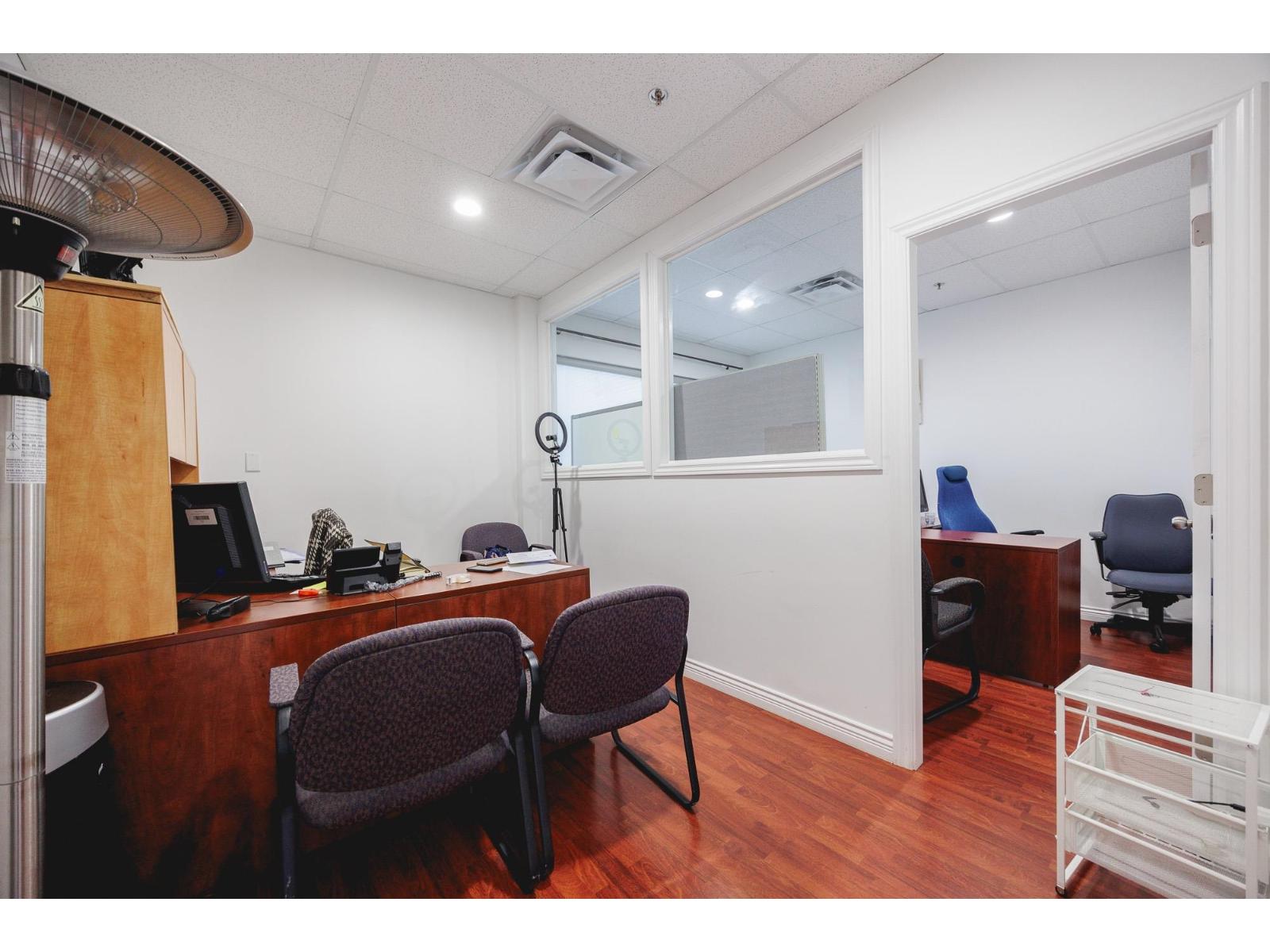 301 8268 120 Street, Surrey, British Columbia  V3W 3N4 - Photo 8 - C8077695