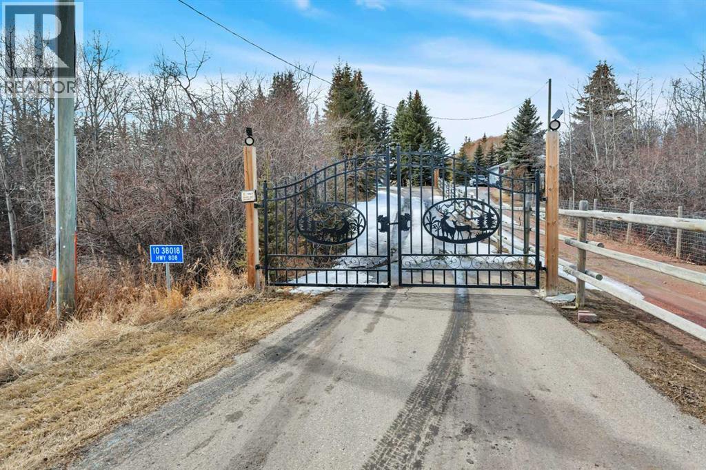 10, 38018 Highway 808, Rural Red Deer County, Alberta  T4E 0V3 - Photo 42 - A2300647