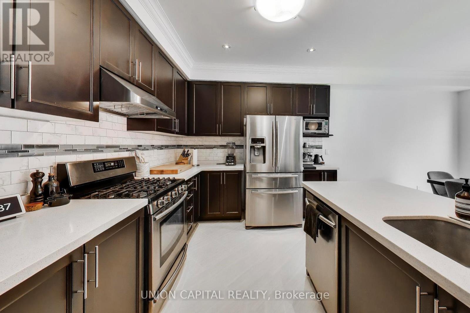 67 Win Timbers Crescent, Whitchurch-Stouffville, Ontario  L4A 0Y9 - Photo 15 - N12983502