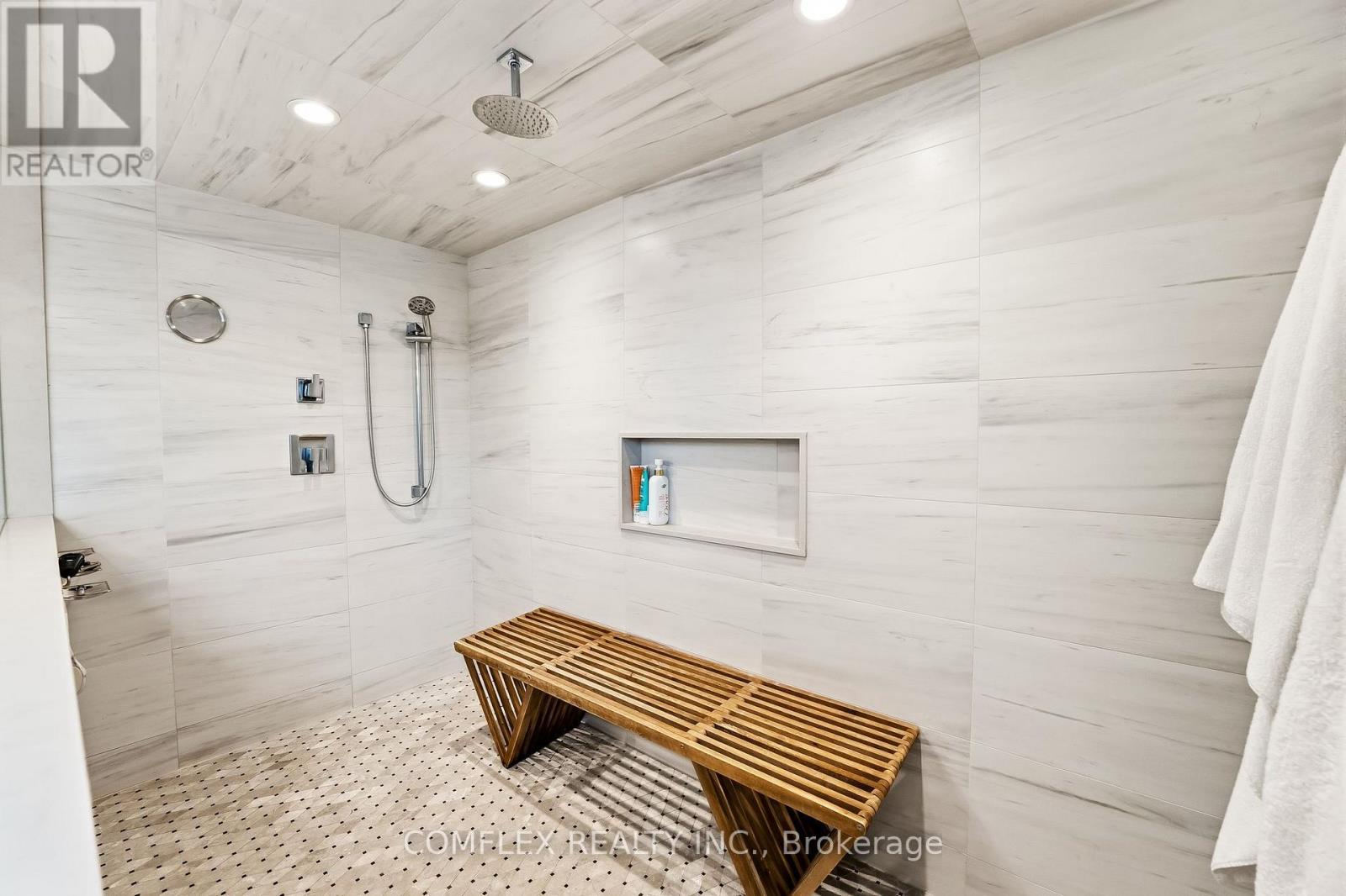 108 Avenue Road, Newmarket, Ontario  L3Y 1N3 - Photo 23 - N12983704