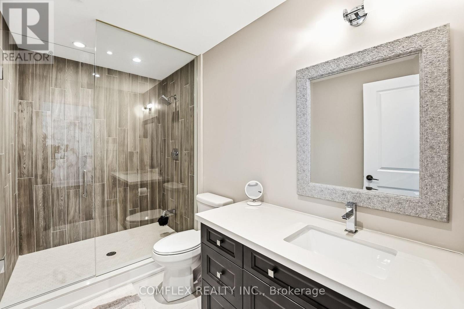 108 Avenue Road, Newmarket, Ontario  L3Y 1N3 - Photo 29 - N12983704