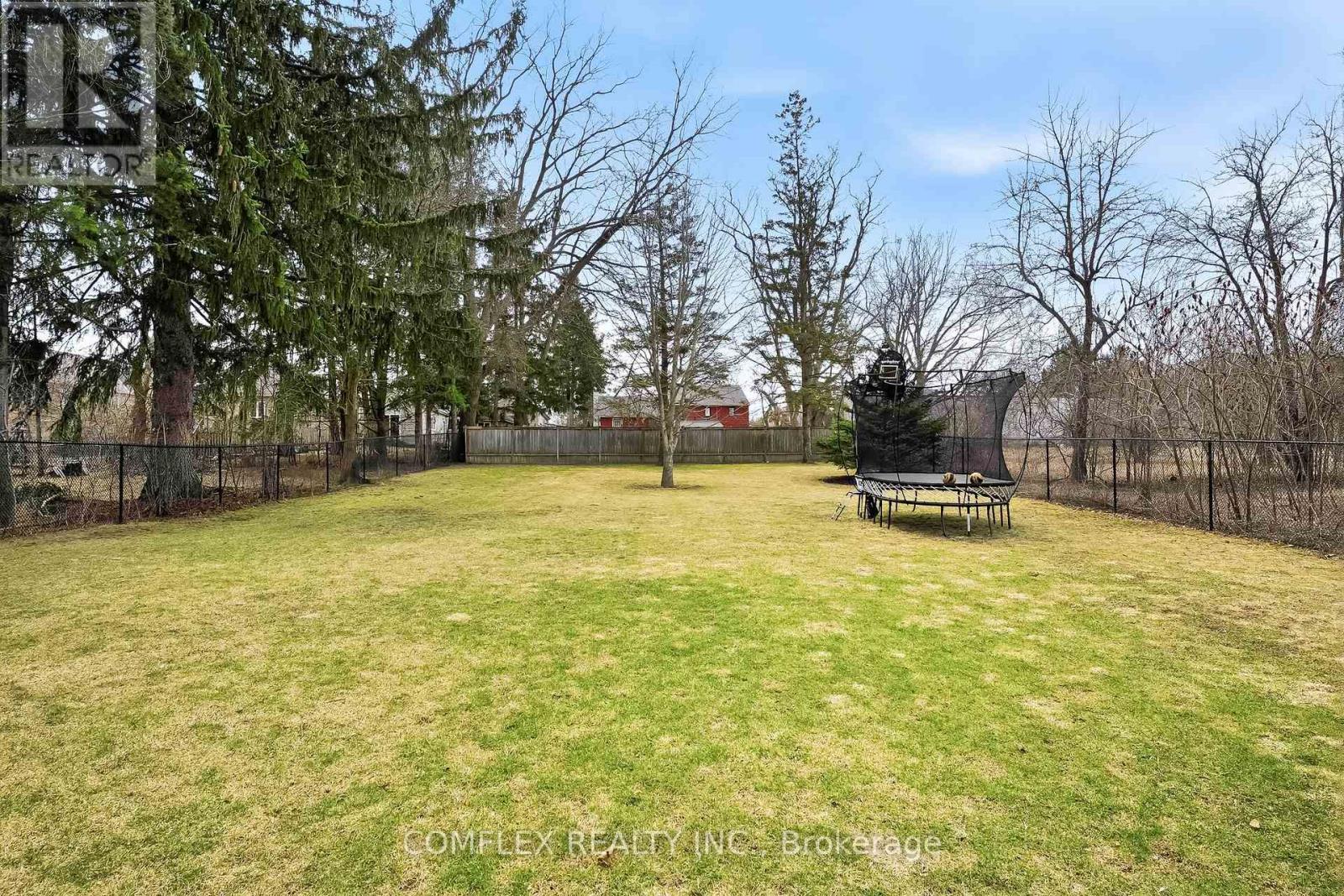 108 Avenue Road, Newmarket, Ontario  L3Y 1N3 - Photo 38 - N12983704