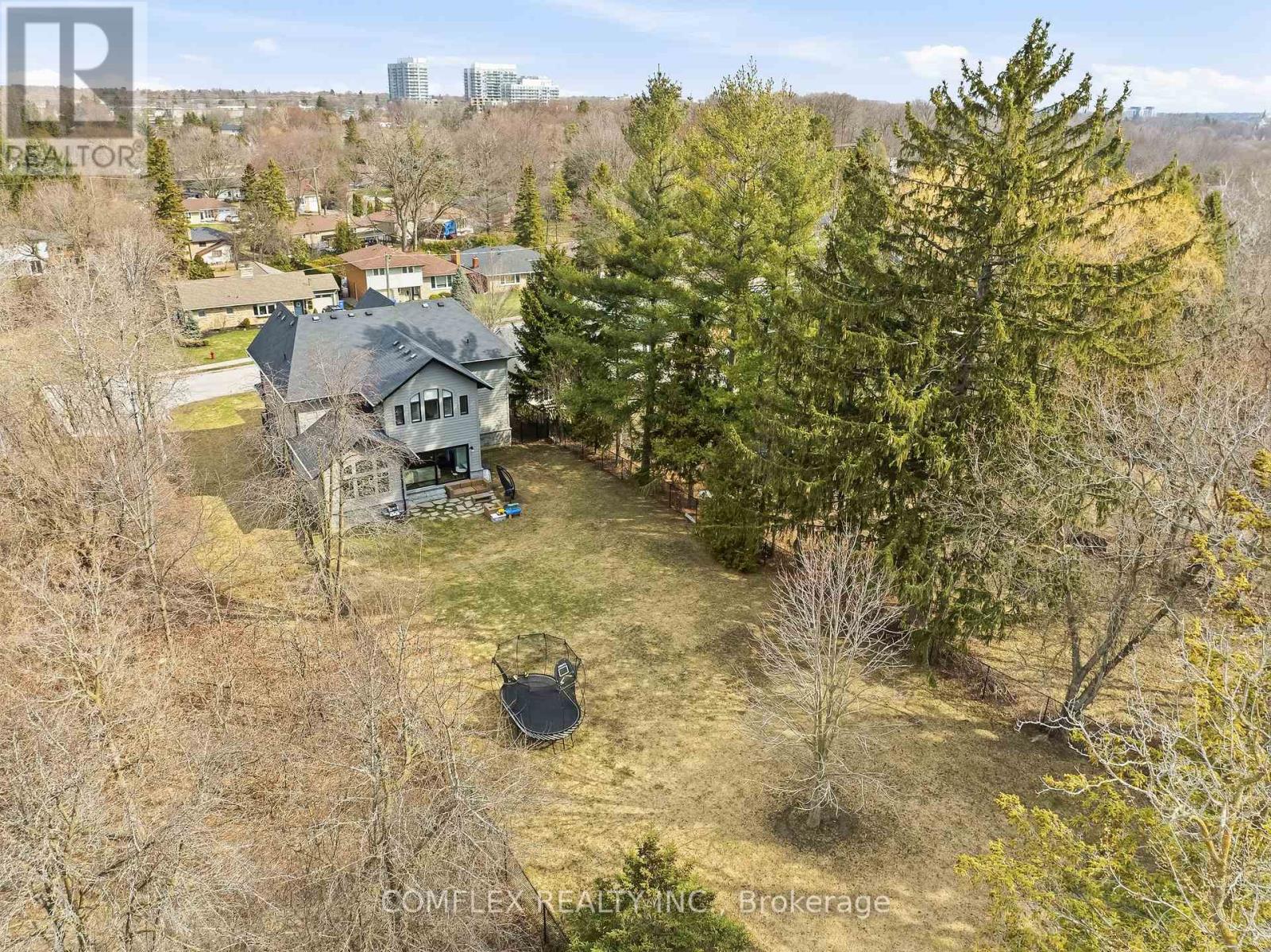 108 Avenue Road, Newmarket, Ontario  L3Y 1N3 - Photo 43 - N12983704