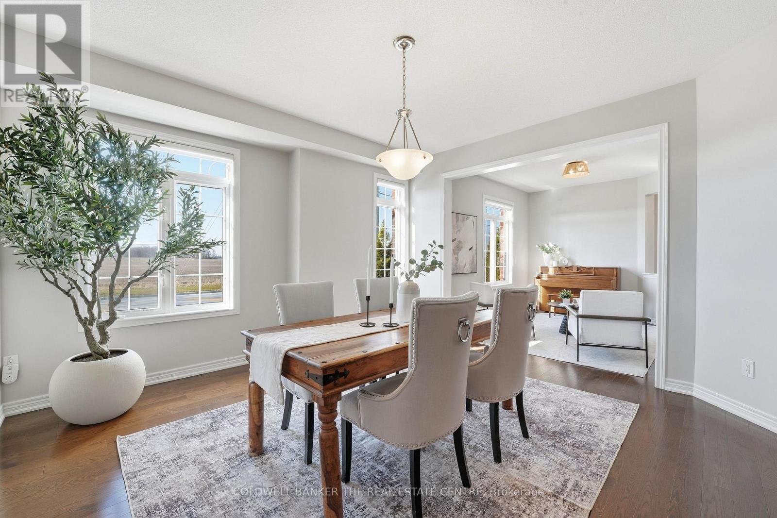 81 Romanelli Crescent N, Bradford West Gwillimbury (Bradford), Ontario  L3Z 0X7 - Photo 14 - N12983768