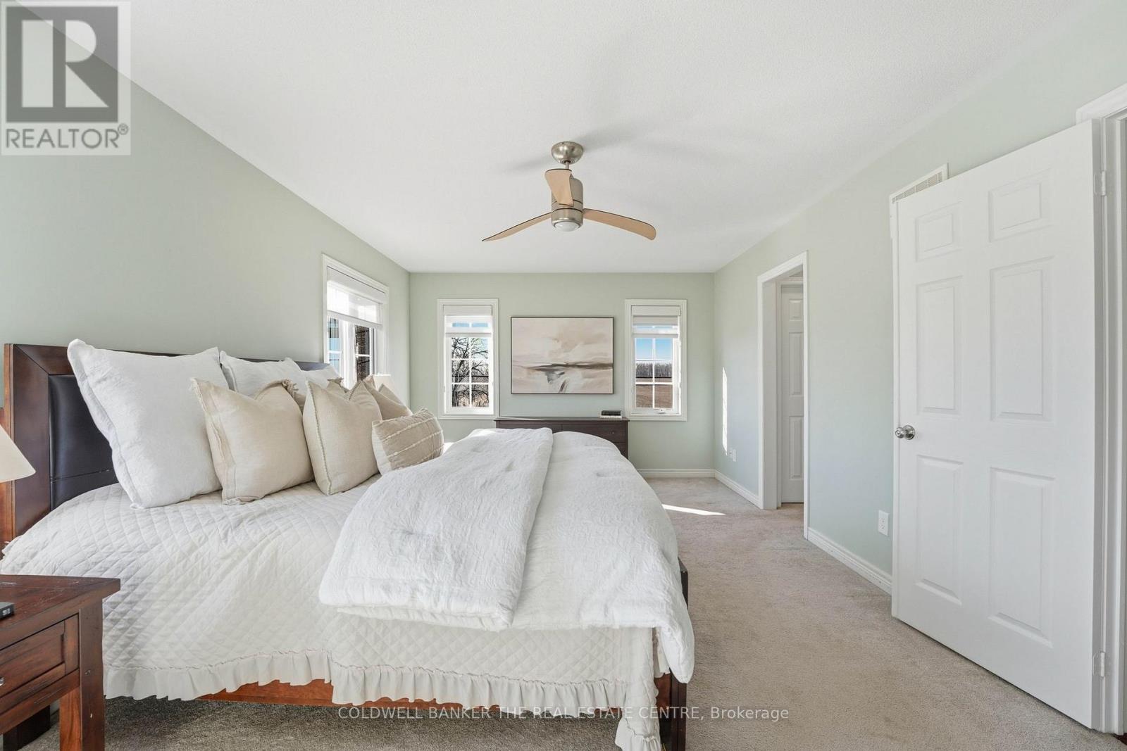 81 Romanelli Crescent N, Bradford West Gwillimbury (Bradford), Ontario  L3Z 0X7 - Photo 19 - N12983768