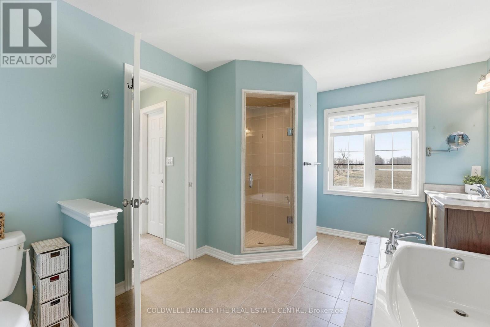 81 Romanelli Crescent N, Bradford West Gwillimbury (Bradford), Ontario  L3Z 0X7 - Photo 22 - N12983768