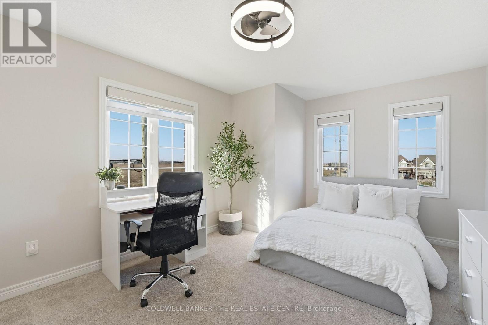 81 Romanelli Crescent N, Bradford West Gwillimbury (Bradford), Ontario  L3Z 0X7 - Photo 32 - N12983768