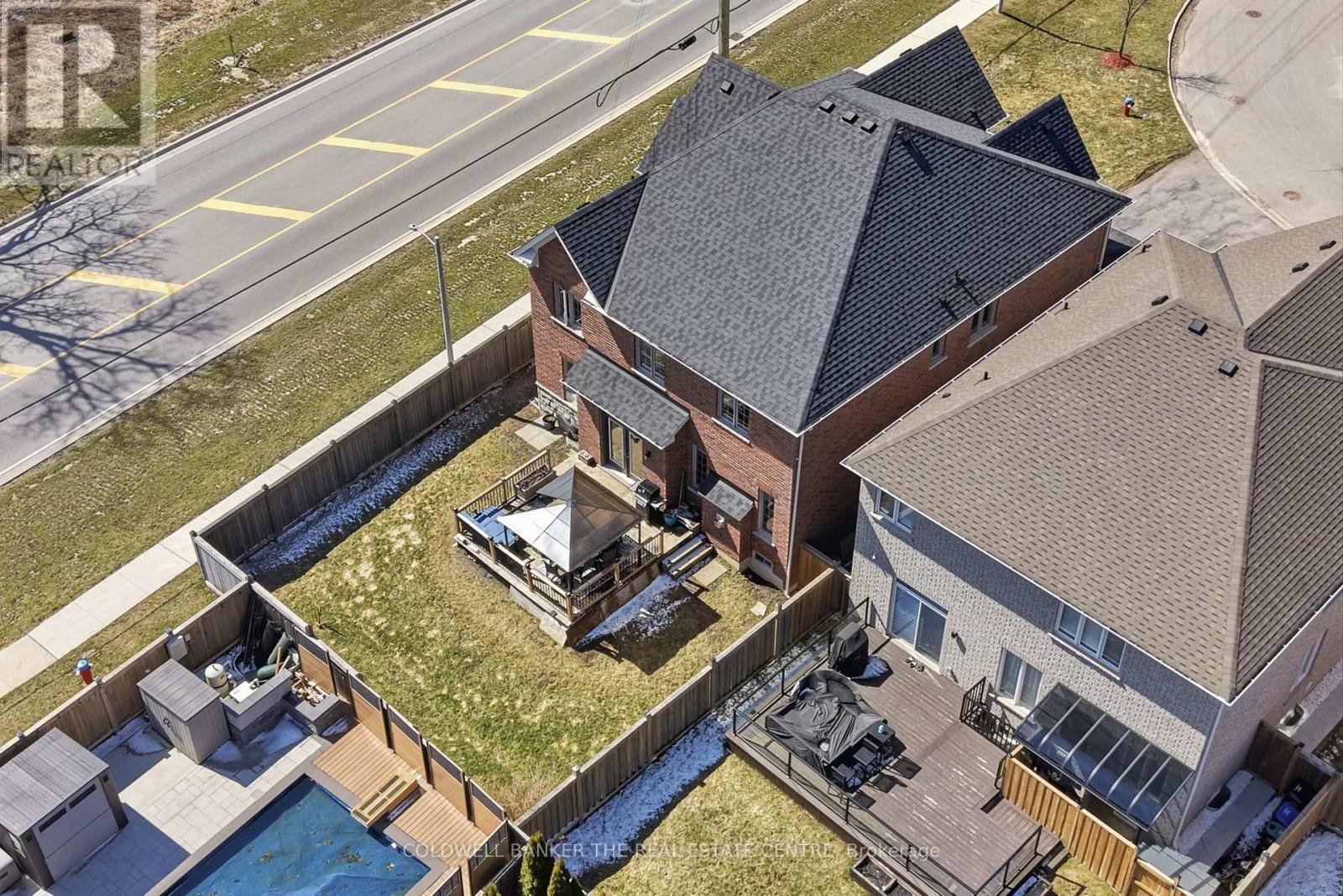 81 Romanelli Crescent N, Bradford West Gwillimbury (Bradford), Ontario  L3Z 0X7 - Photo 47 - N12983768