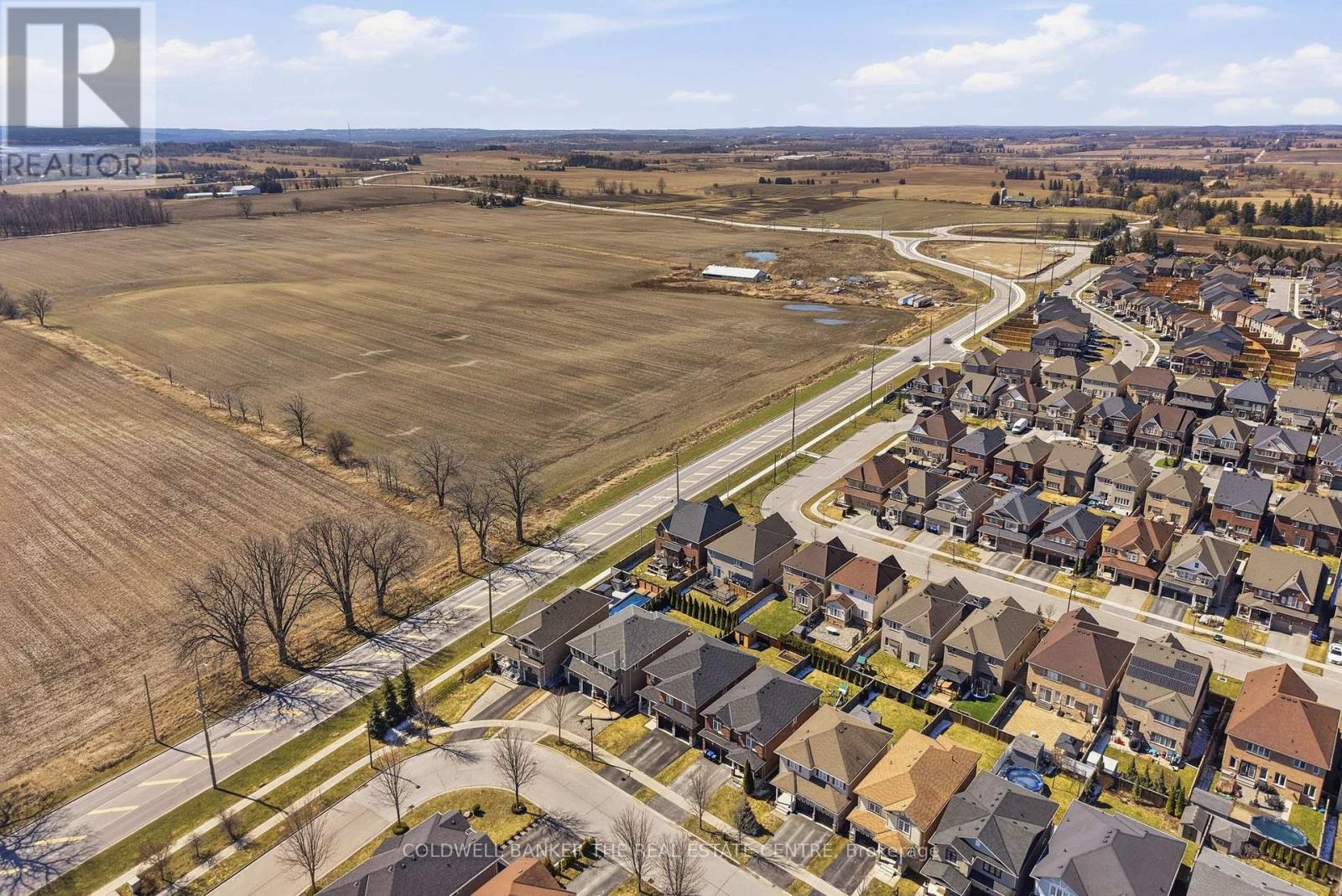 81 Romanelli Crescent N, Bradford West Gwillimbury (Bradford), Ontario  L3Z 0X7 - Photo 49 - N12983768