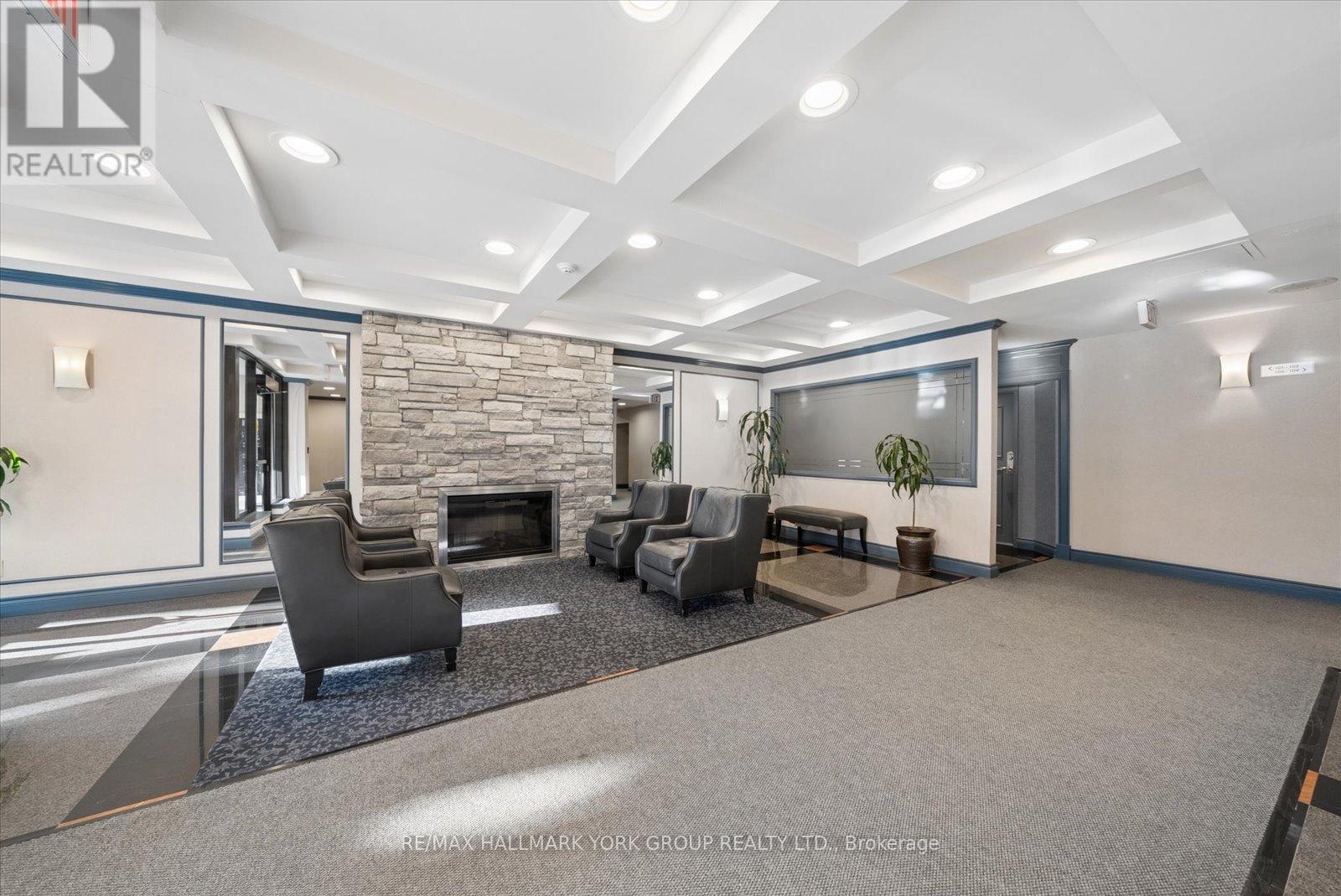 512 - 81 Townsgate Drive, Vaughan, Ontario  L4J 8E6 - Photo 30 - N12983840