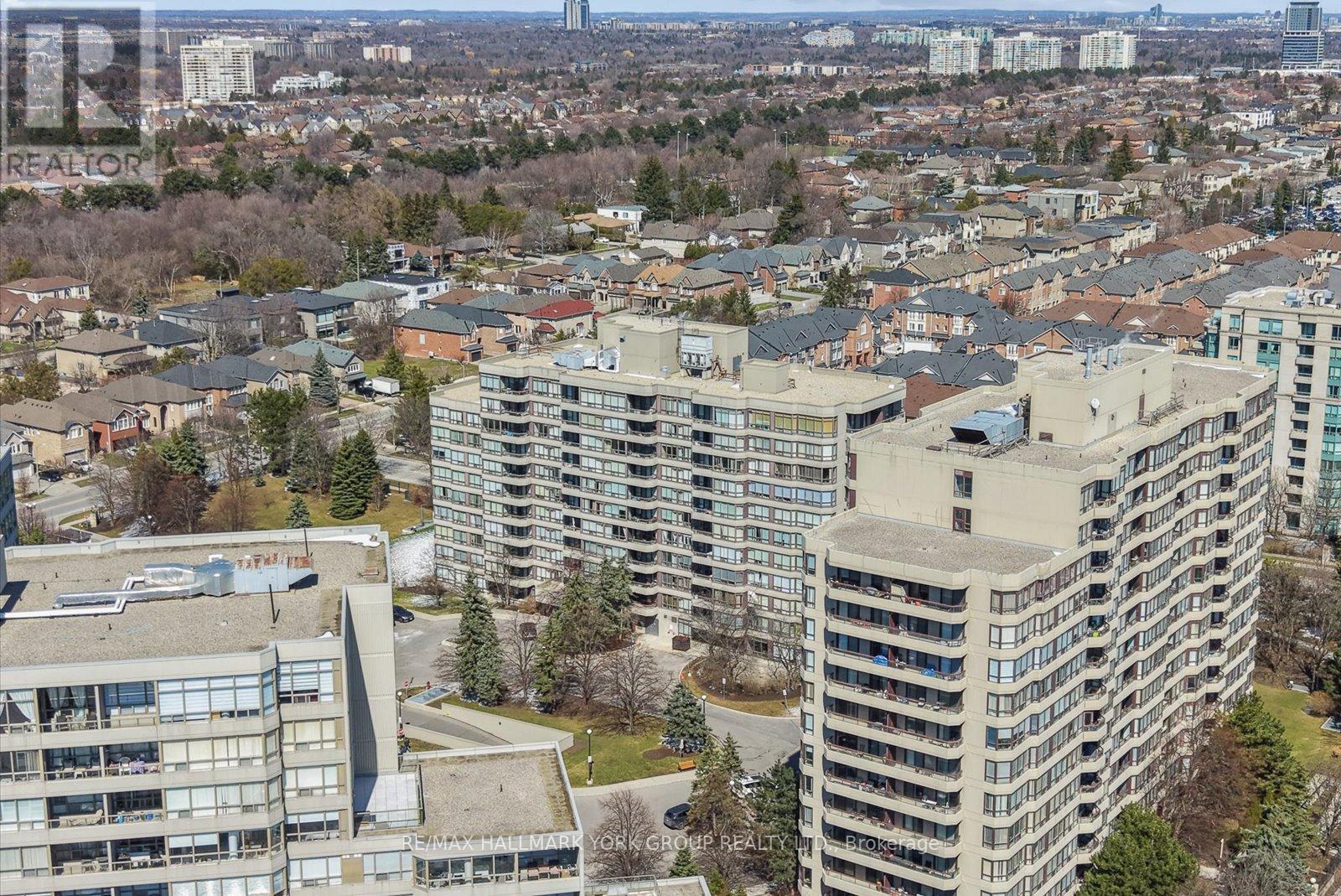 512 - 81 Townsgate Drive, Vaughan, Ontario  L4J 8E6 - Photo 33 - N12983840