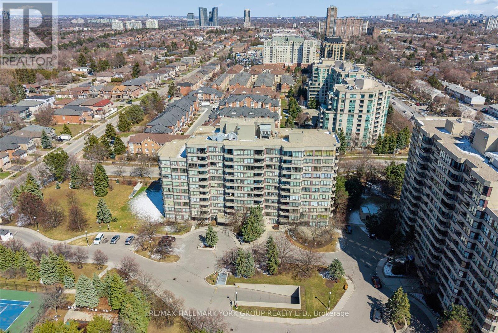 512 - 81 Townsgate Drive, Vaughan, Ontario  L4J 8E6 - Photo 39 - N12983840