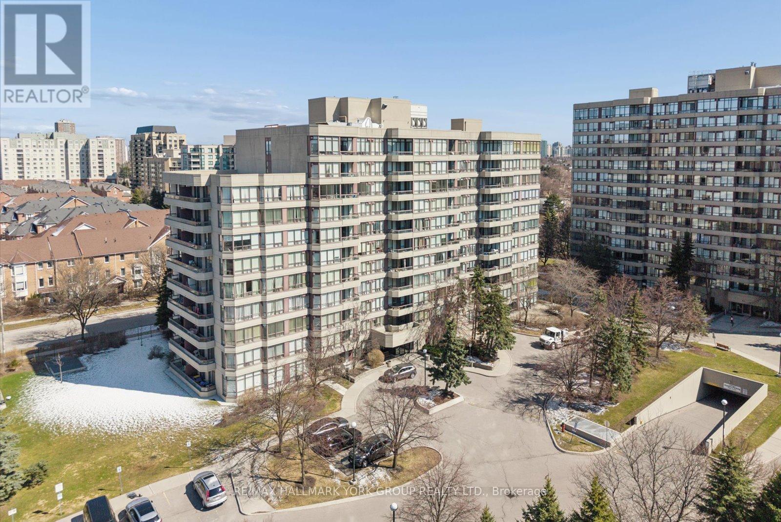 512 - 81 Townsgate Drive, Vaughan, Ontario  L4J 8E6 - Photo 44 - N12983840