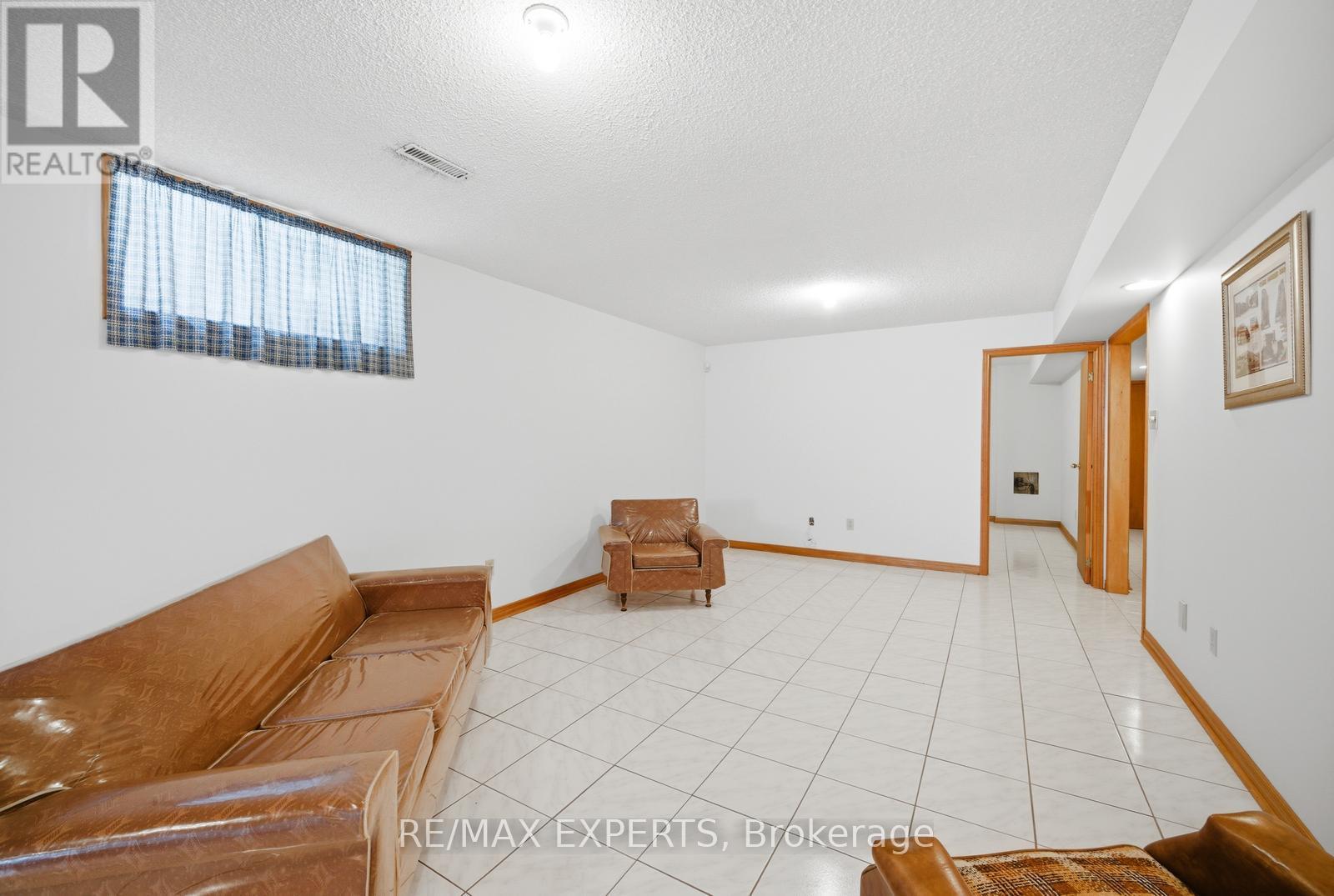 92 Mapes Avenue, Vaughan, Ontario  L4L 8R9 - Photo 21 - N12983846