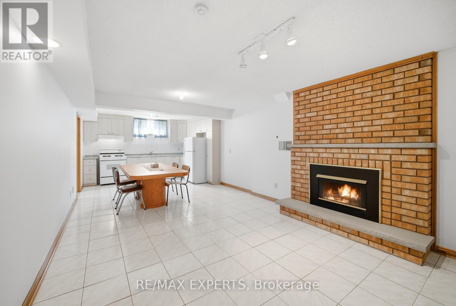 92 Mapes Avenue, Vaughan, Ontario  L4L 8R9 - Photo 22 - N12983846