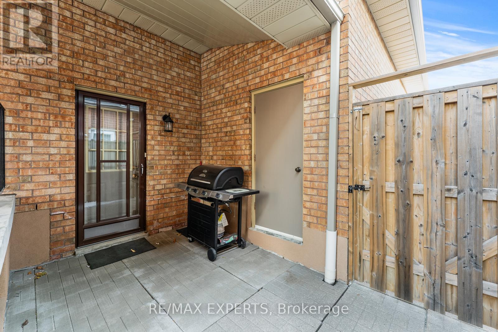 92 Mapes Avenue, Vaughan, Ontario  L4L 8R9 - Photo 32 - N12983846