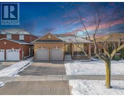 92 MAPES AVENUE, Vaughan, Ontario