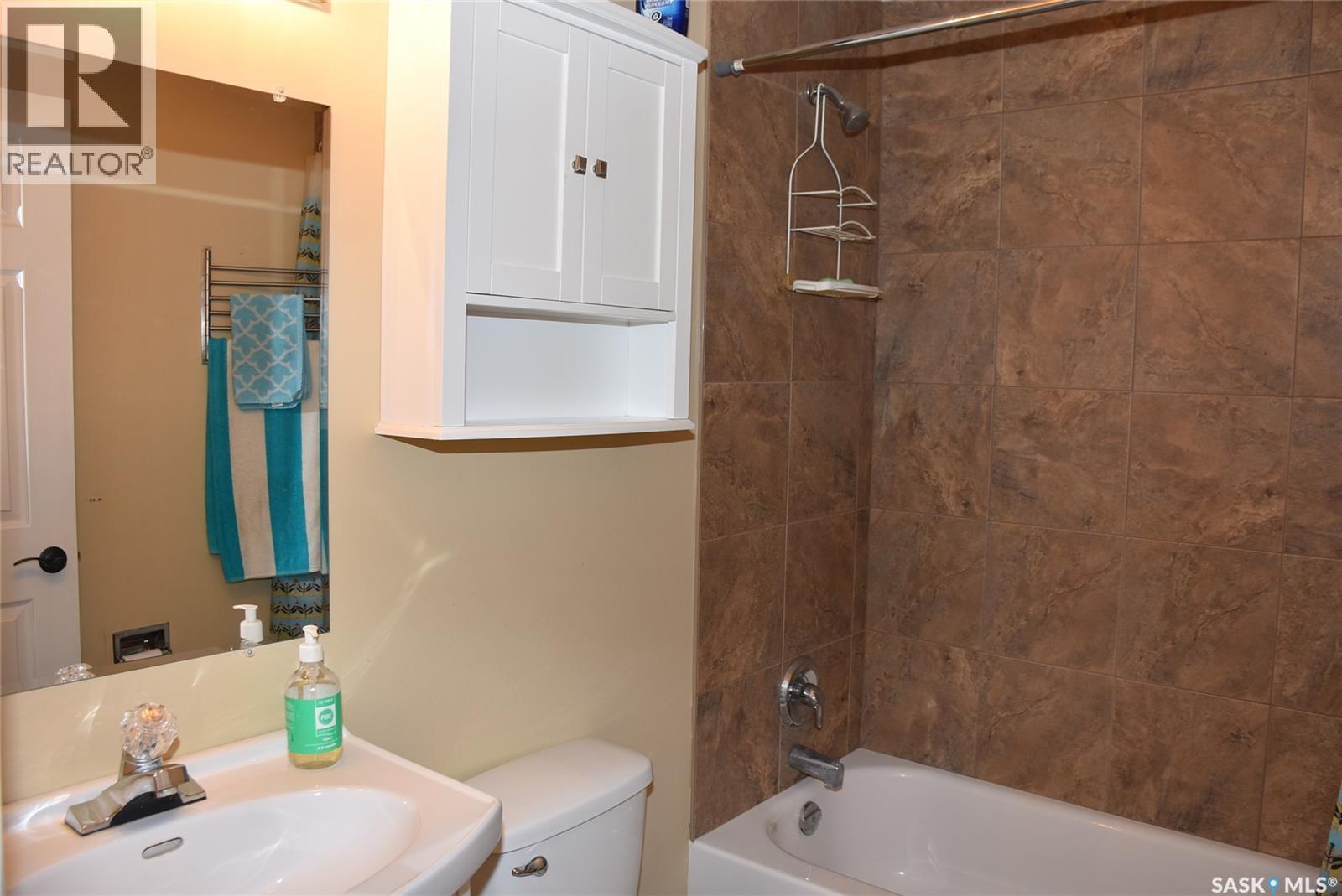 719 Pasqua Lake Road, North Qu'appelle Rm No. 187, Saskatchewan  S0G 1S0 - Photo 16 - SK032610