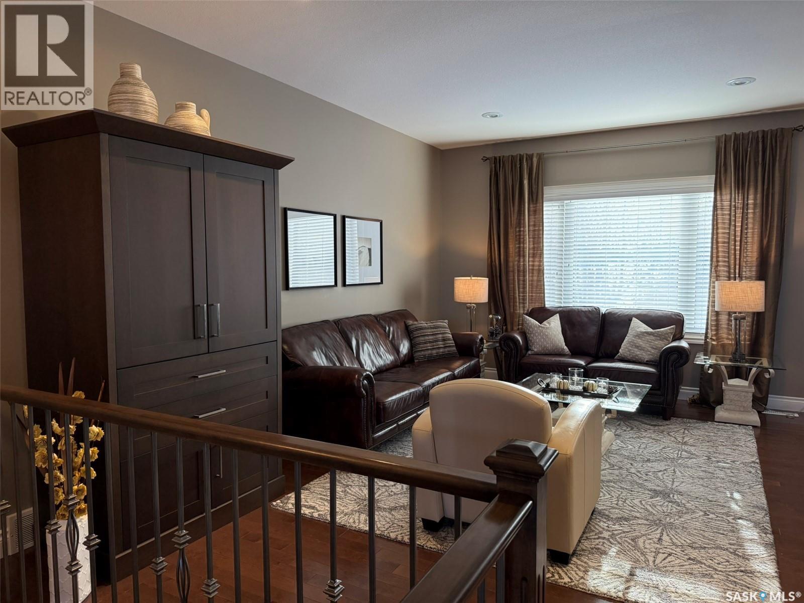 11 301 Cartwright Terrace, Saskatoon, Saskatchewan  S7T 1E2 - Photo 2 - SK032573