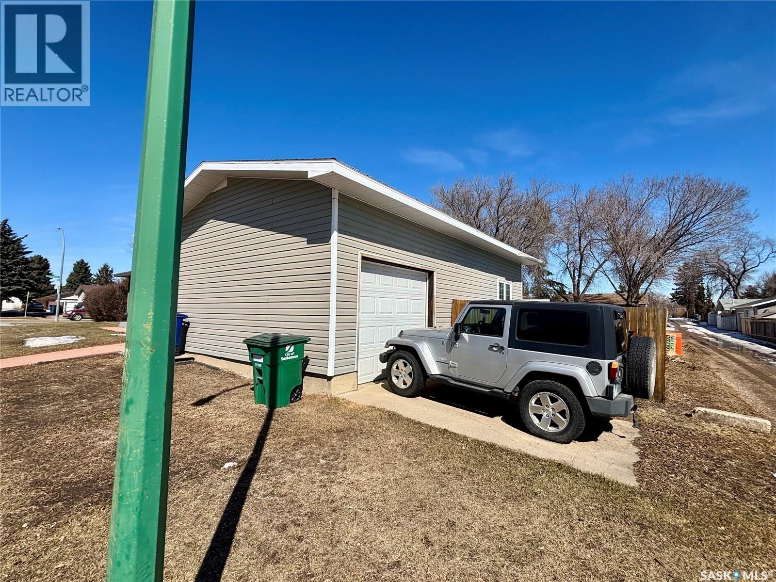 1 Davidson Crescent, Saskatoon, Saskatchewan  S7L 3Z9 - Photo 35 - SK032565