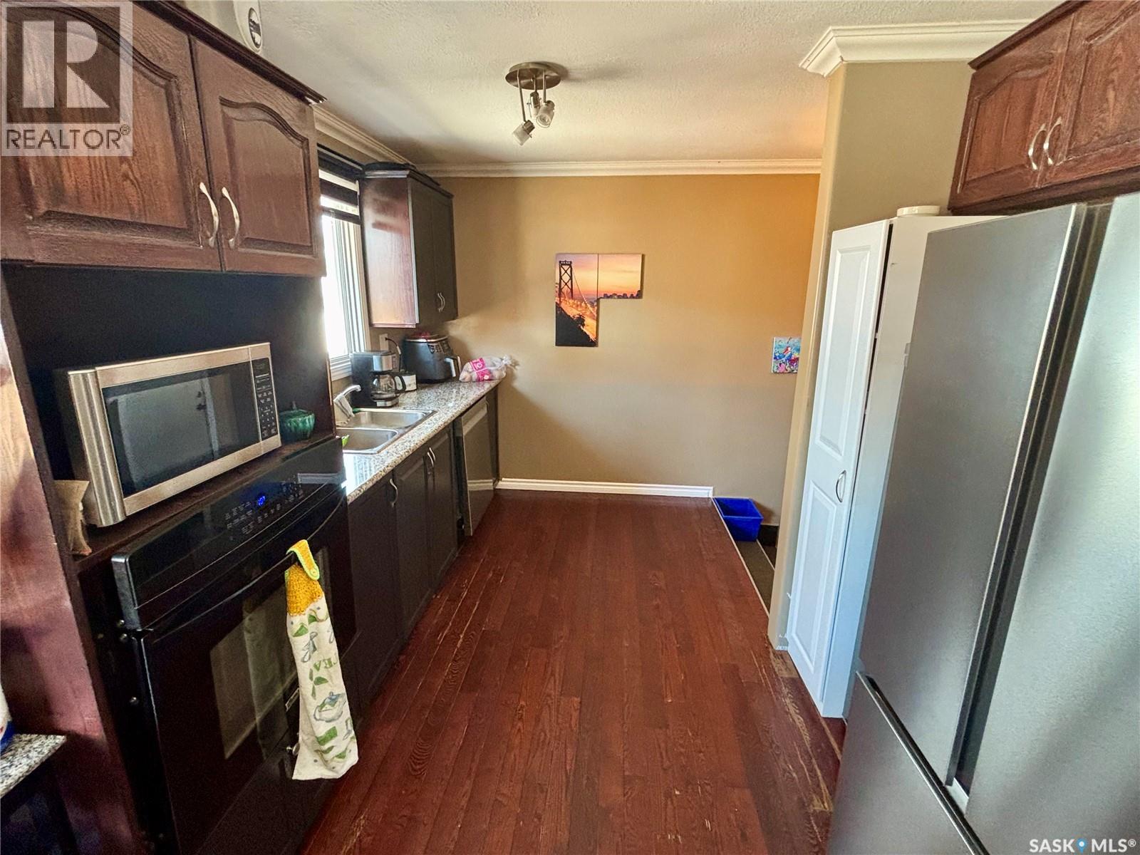 1 Davidson Crescent, Saskatoon, Saskatchewan  S7L 3Z9 - Photo 5 - SK032565