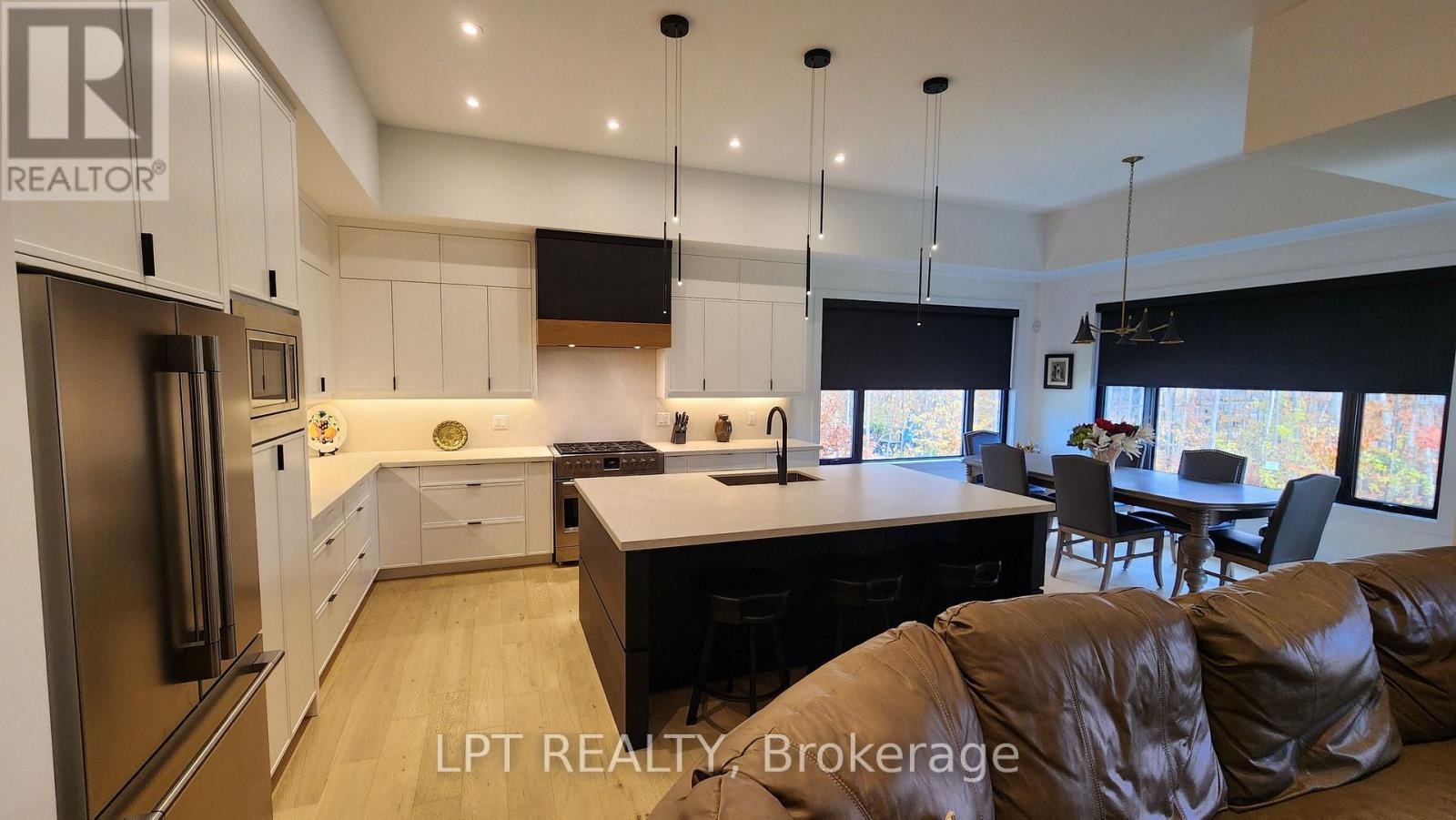 15 Byers Street, Springwater, Ontario  L9X 2A3 - Photo 10 - S12983638