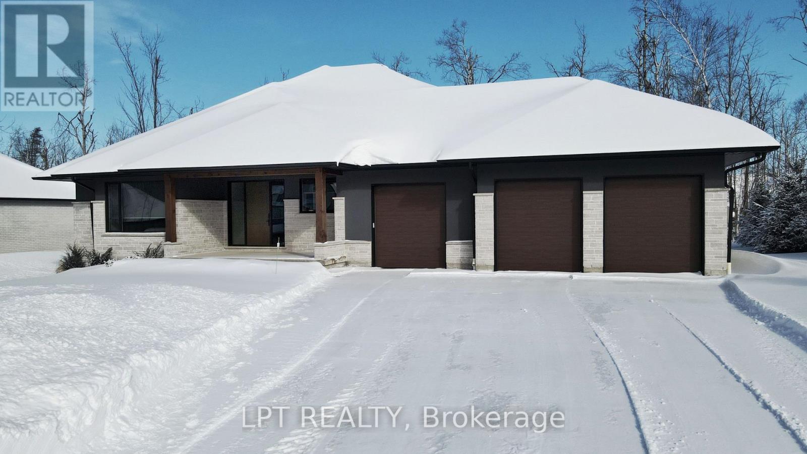 15 Byers Street, Springwater, Ontario  L9X 2A3 - Photo 2 - S12983638