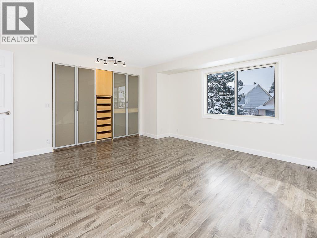 84 Queen Anne Close Se, Calgary, Alberta  T2J 6E5 - Photo 18 - A2297716