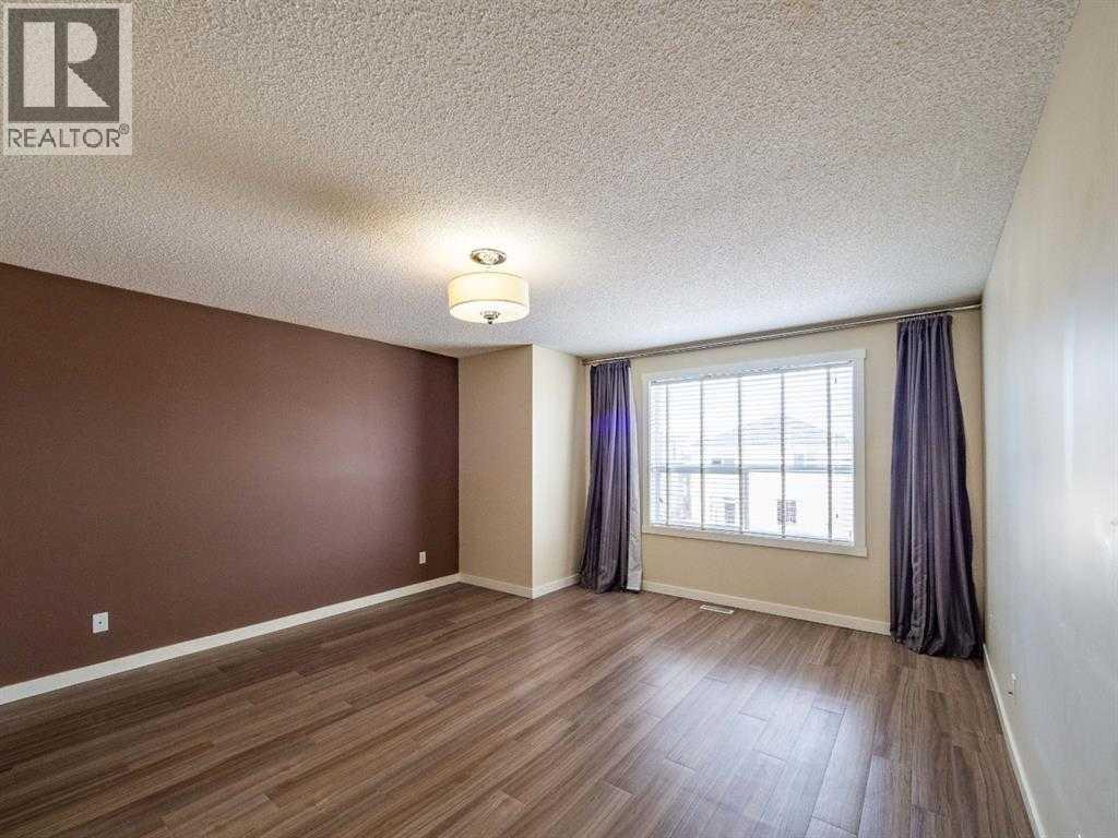 101 Westpoint Gardens, Calgary, Alberta  T3H 4M4 - Photo 10 - A2299192