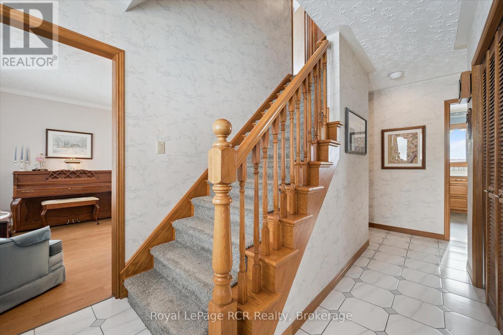 5 Jackson Crescent, North Perth, Ontario  N4W 1K2 - Photo 11 - X12767104