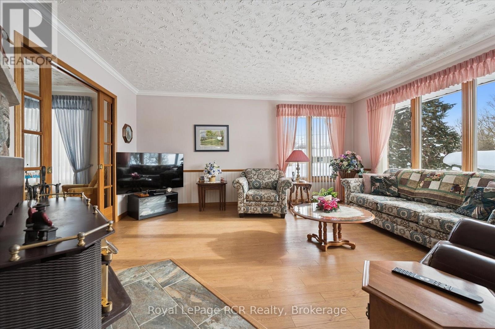 5 Jackson Crescent, North Perth, Ontario  N4W 1K2 - Photo 5 - X12767104