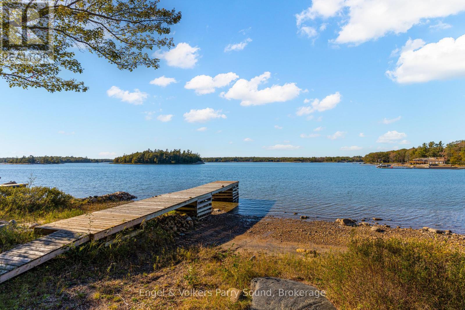 5 Beech Avenue, Carling, Ontario  P0G 1G0 - Photo 44 - X12983476