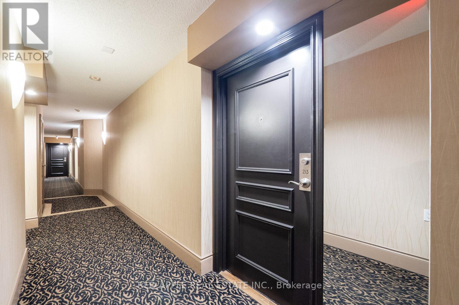 213 - 872 Sheppard Avenue W, Toronto, Ontario  M3H 5V5 - Photo 35 - C12726312