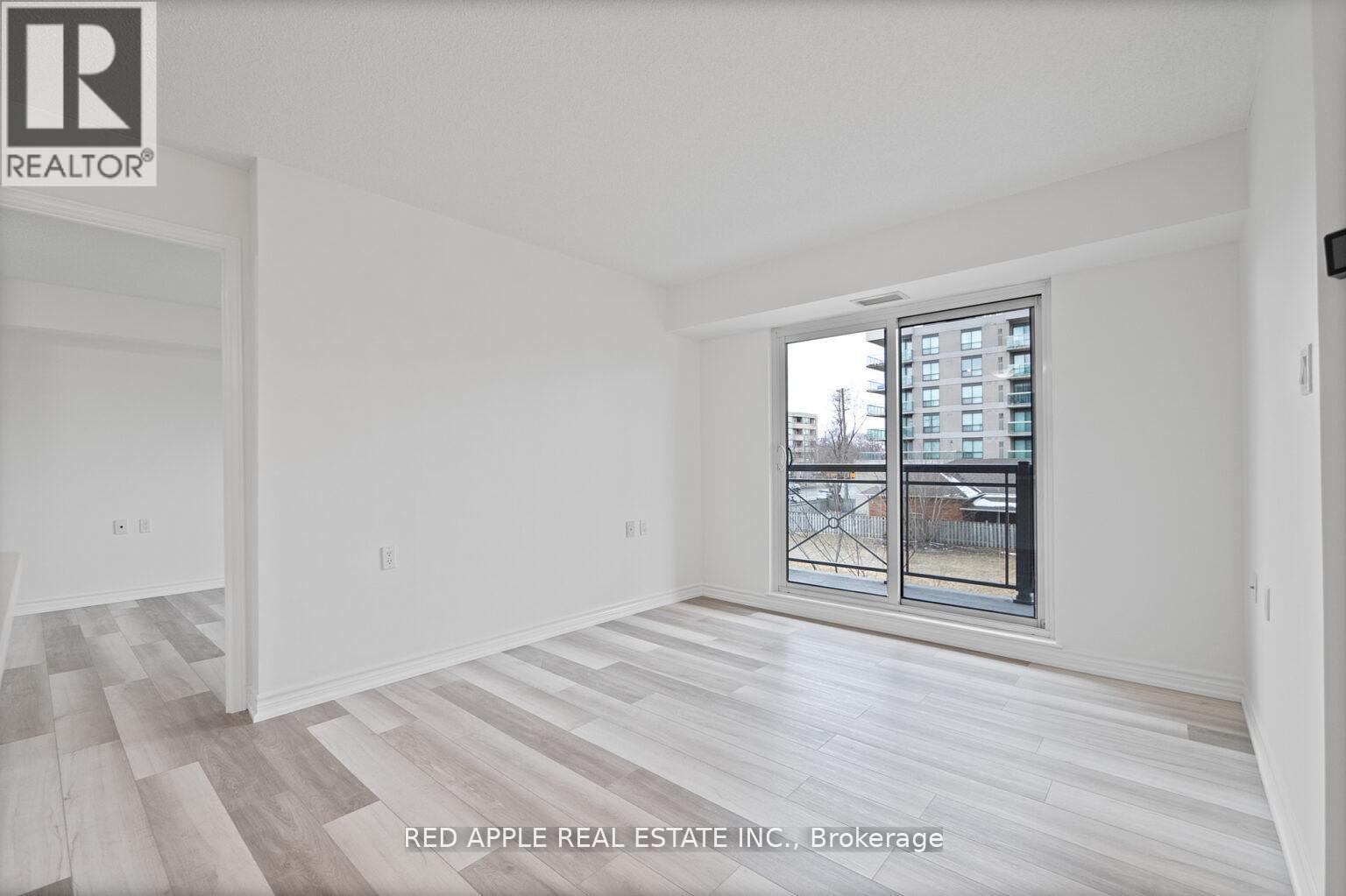 213 - 872 Sheppard Avenue W, Toronto, Ontario  M3H 5V5 - Photo 6 - C12726312