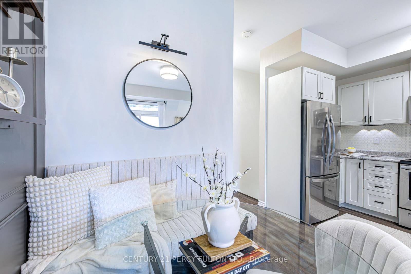 2566 William Jackson Drive, Pickering, Ontario  L1X 0E5 - Photo 10 - E12983328