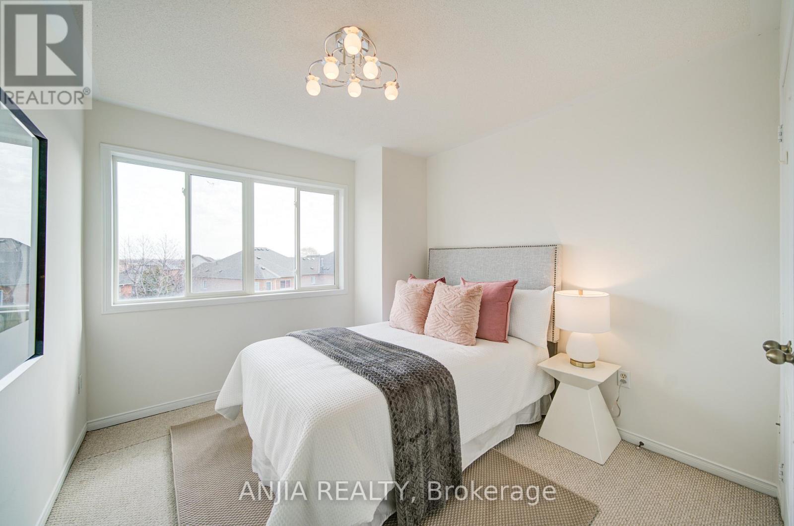 195 Shirley Drive, Richmond Hill, Ontario  L4S 1T3 - Photo 24 - N12981928