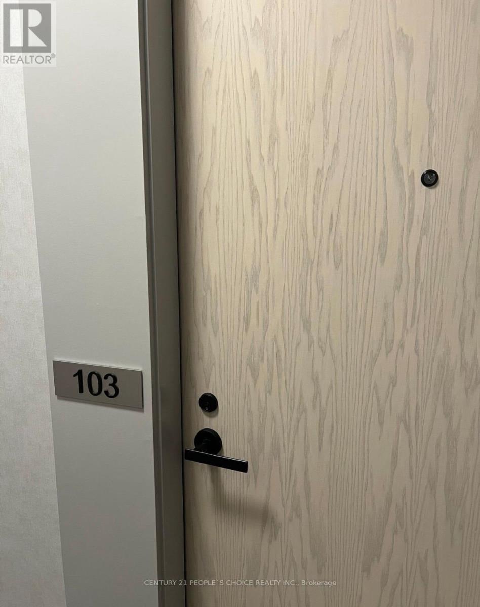 103 - 195 Commerce Street, Vaughan, Ontario  L4K 0P9 - Photo 5 - N12978578