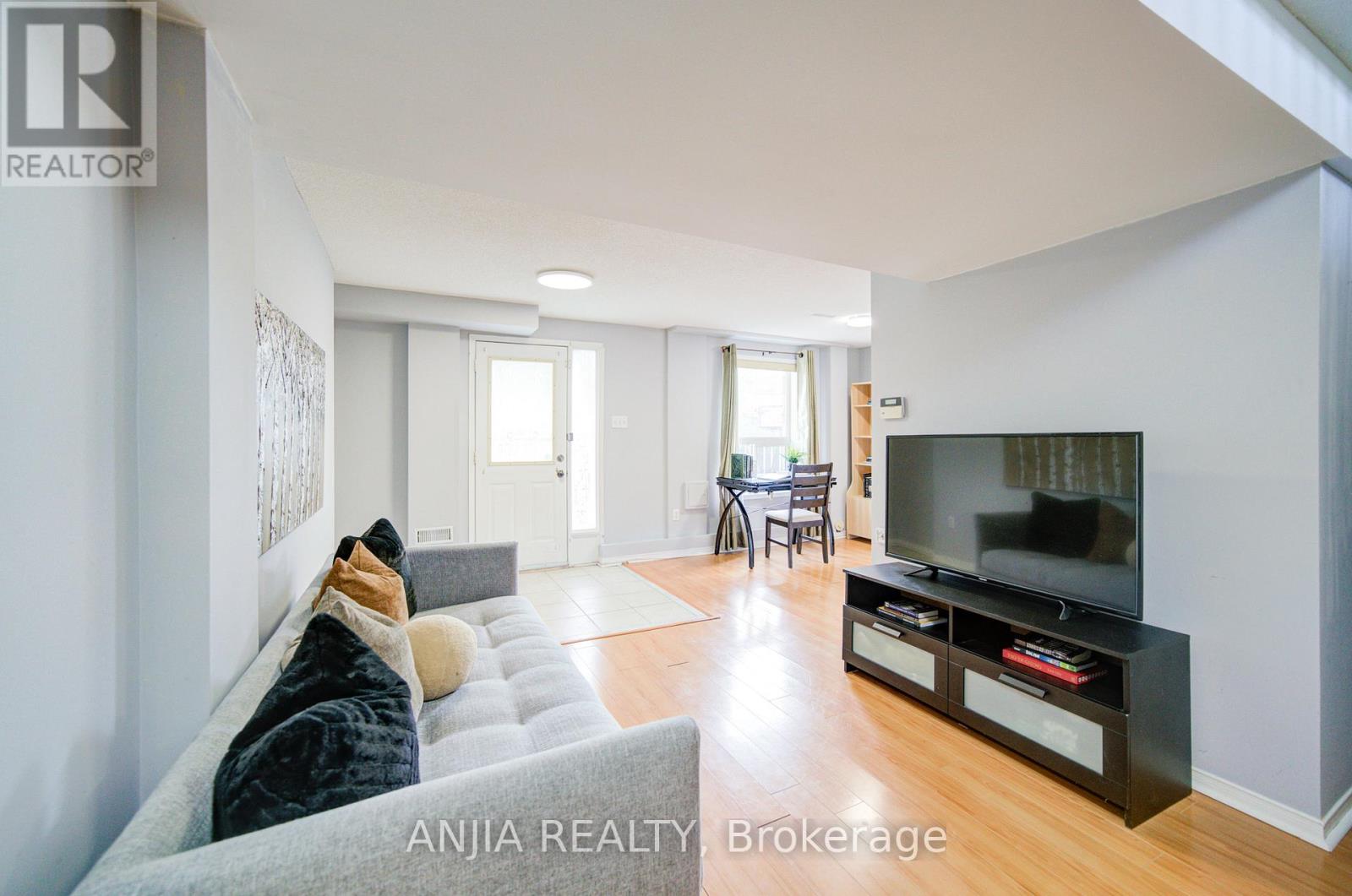 195 Shirley Drive, Richmond Hill, Ontario  L4S 1T3 - Photo 34 - N12981928