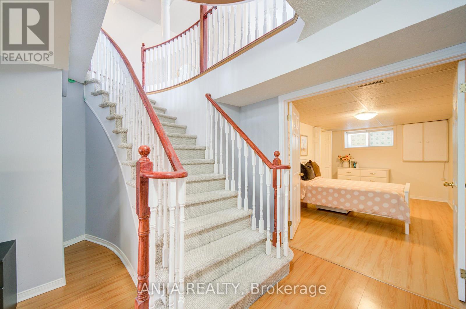 195 Shirley Drive, Richmond Hill, Ontario  L4S 1T3 - Photo 30 - N12981928