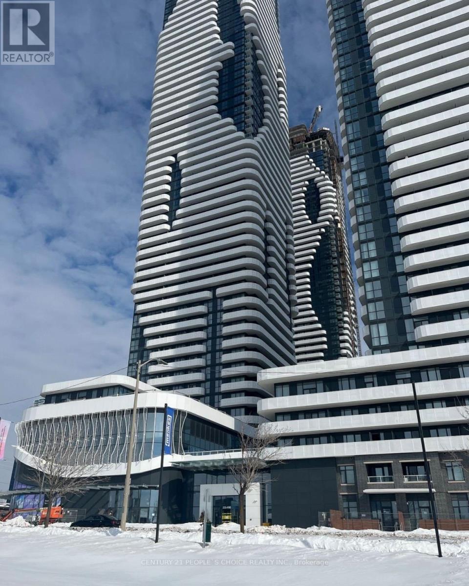 103 - 195 Commerce Street, Vaughan, Ontario  L4K 0P9 - Photo 2 - N12978578